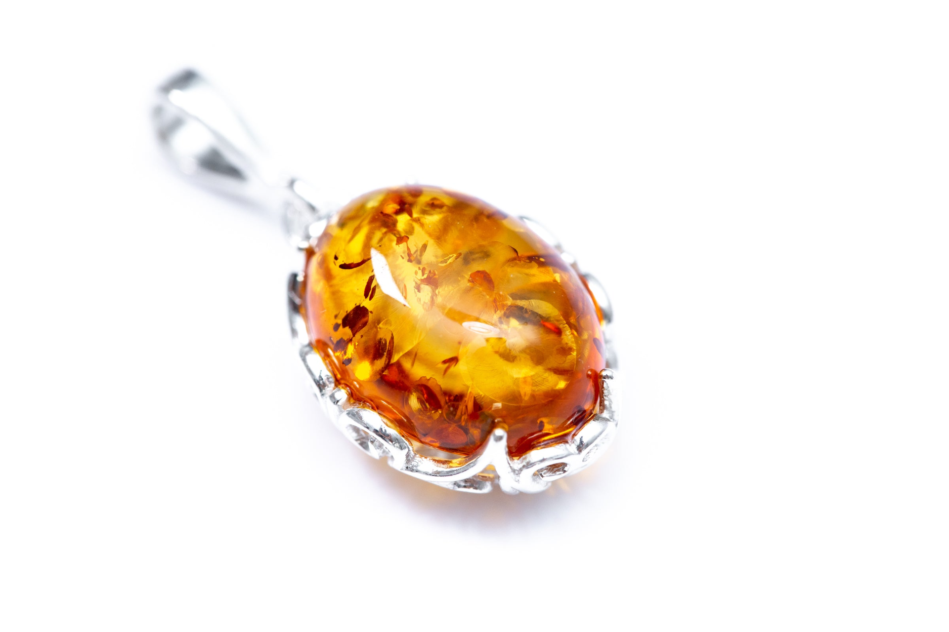 Demi Amber Drop Pendant - Elegant Baltic Amber Necklace - BEYRUN