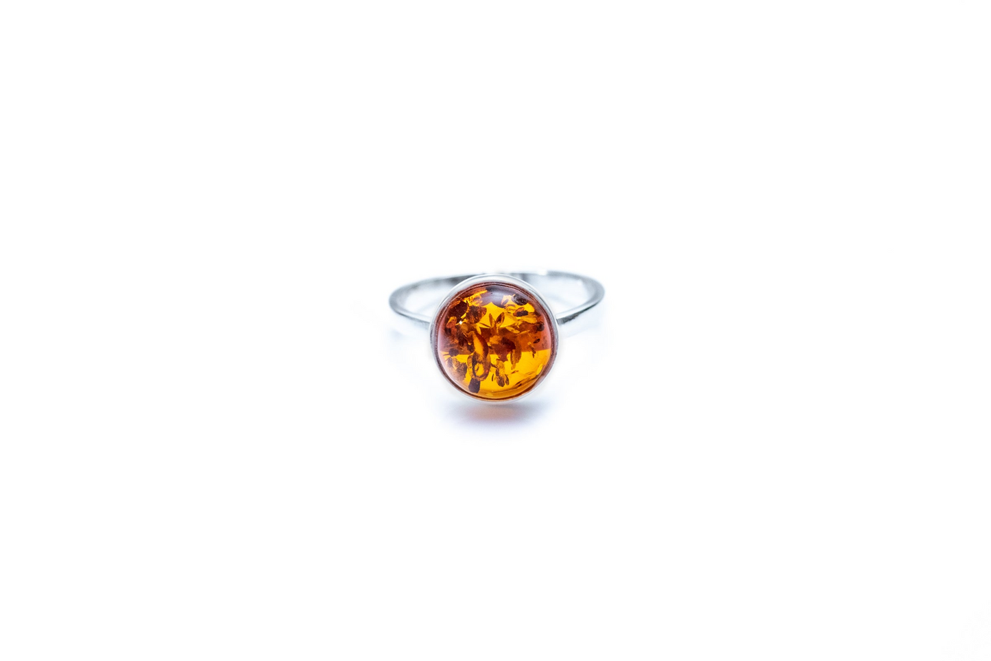 ESSENTIALS Amber Solitaire Ring - Minimal and Modern Jewellery Box Must-Have - BEYRUN