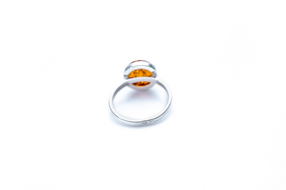 ESSENTIALS Amber Solitaire Ring - Minimal and Modern Jewellery Box Must-Have - BEYRUN