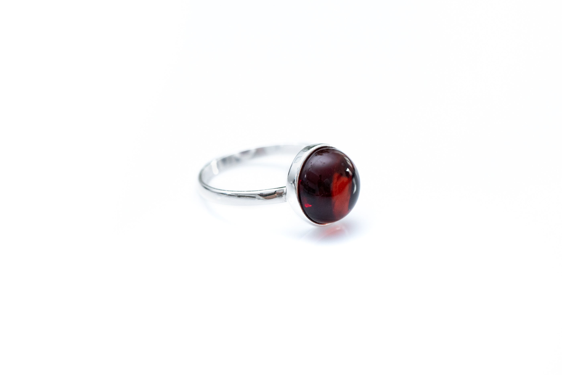 ESSENTIALS Cherry Red Amber Solitaire Ring - Minimalist Everyday Jewelry - BEYRUN