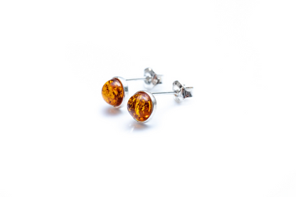 ESSENTIALS Mini Amber Stud Earrings - Minimalistic and Modern Jewelry Must-Have - BEYRUN