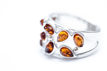 Floral Amber Cuff Ring - Statement Jewellery Box Must-Have - BEYRUN