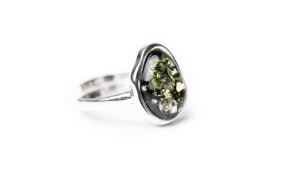 Shop the Green Amber ELEMENT Solitaire Adjustable Ring - Baltic Beauty Jewellery - BEYRUN