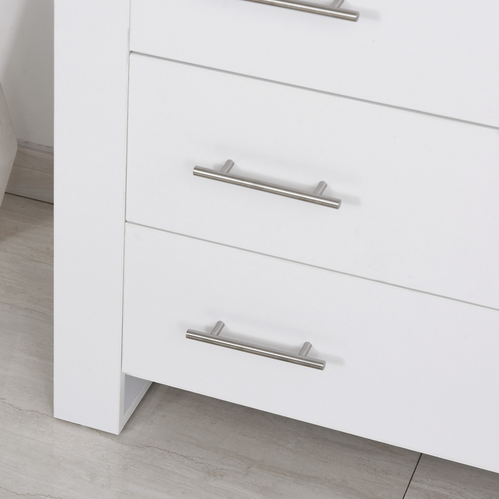 HOMCOM 4-Drawer Storage Cabinet - Stylish & Spacious Unit for Bedroom & Living Room - White - BEYRUN