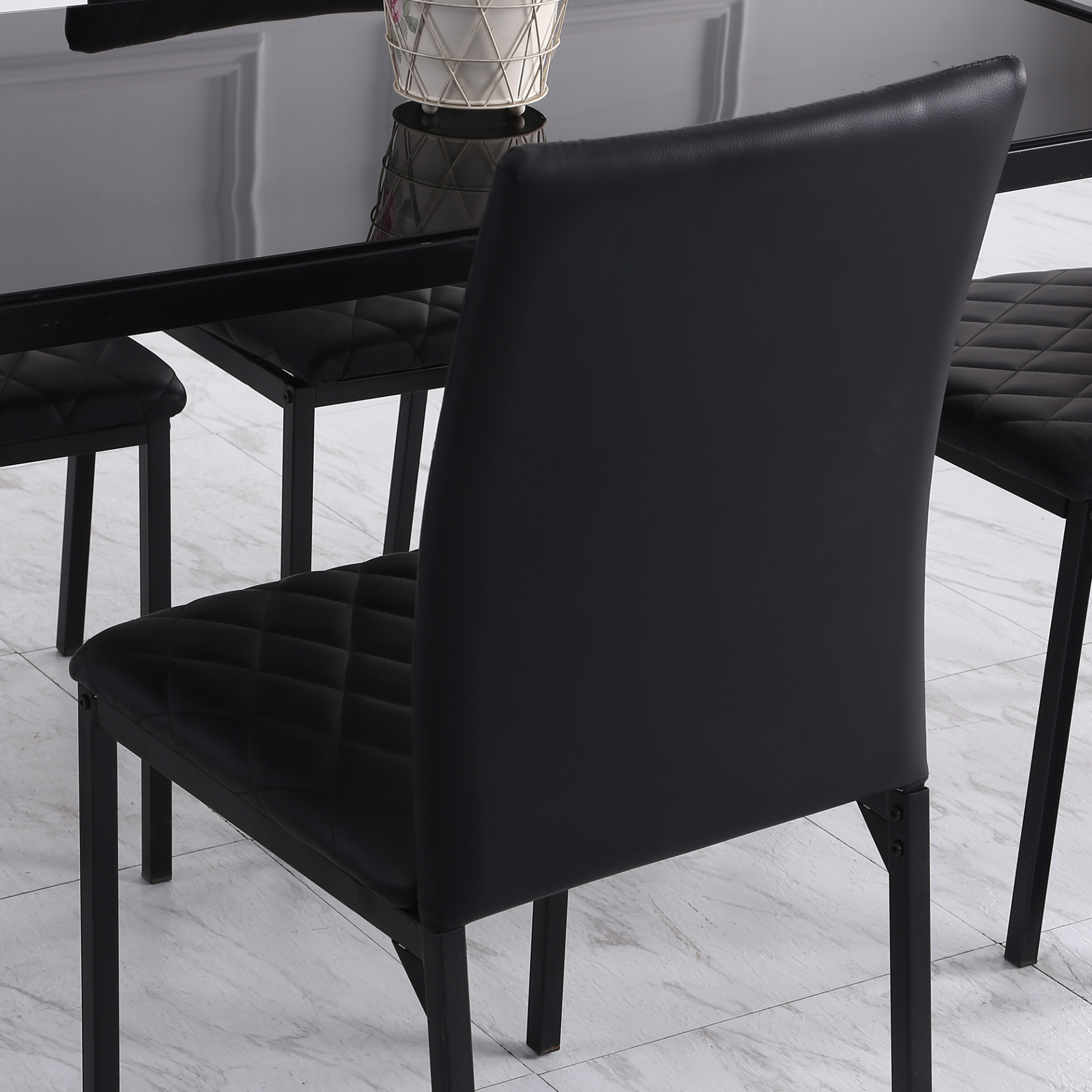 HOMCOM Set of 4 Modern Faux Leather Dining Chairs - Elegant Upholstered Accent Chairs with Metal Legs for Kitchen & Dining Room, Black - BEYRUN