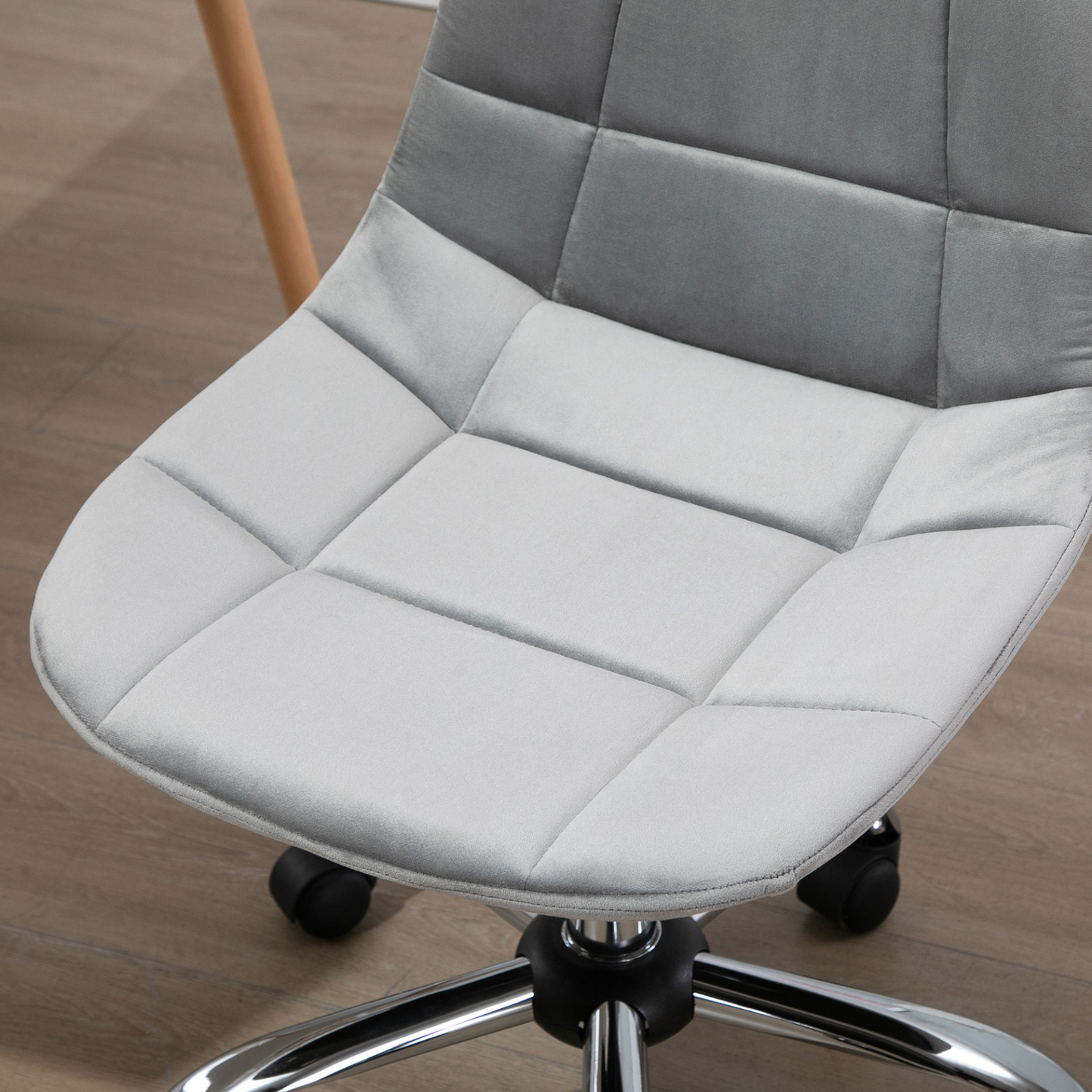 Vinsetto Ergonomic Office Chair - Adjustable Height, Velvet, Armless, Wheels, Grey - Ideal for Home Study & Bedroom - BEYRUN