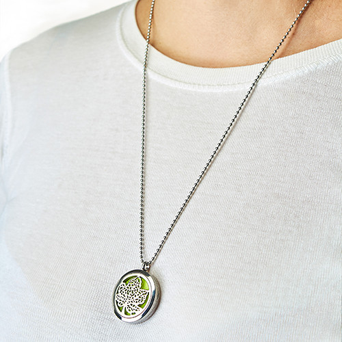 Elegant Aromatherapy Diffuser Necklace - Flower of Life 30mm | Stainless Steel Locket with Essential Oil Pads - BEYRUN