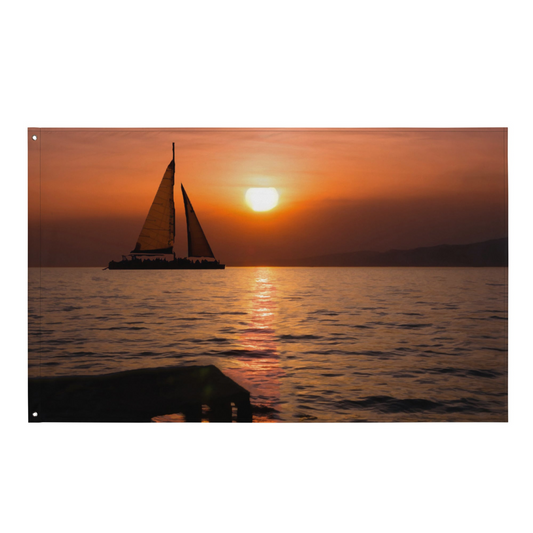 Sunrise Ship Flag Tapestry Wall Hanging - Elegant and Versatile Interior Decor - BEYRUN