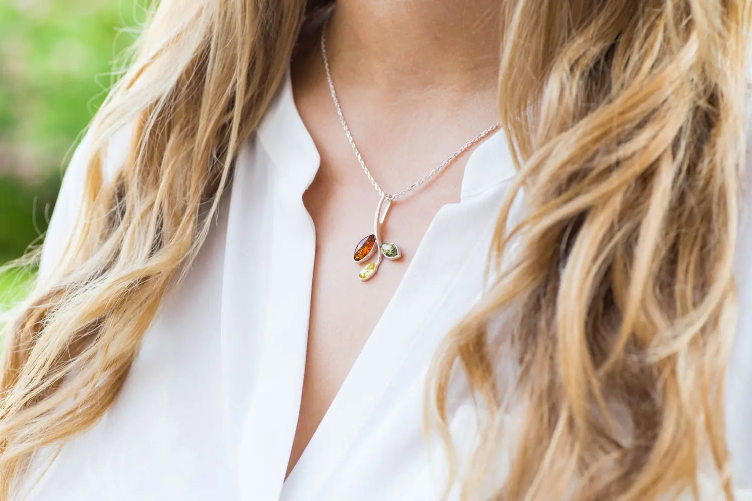 Little Multicolour Amber Pendant - Sterling Silver Leaf Necklace - BEYRUN