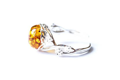 Dainty Floral Amber Ring - Fashionable Sterling Silver Band with Baltic Amber Gem - BEYRUN