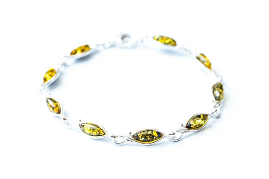 Elegant Green Amber Leaf Bracelet | Sterling Silver | Nature-Inspired Design