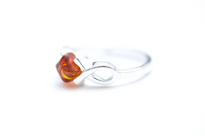 Amber Diamond Infinity Ring - Sparkling Gemstone Accessories for Every Occasion - BEYRUN