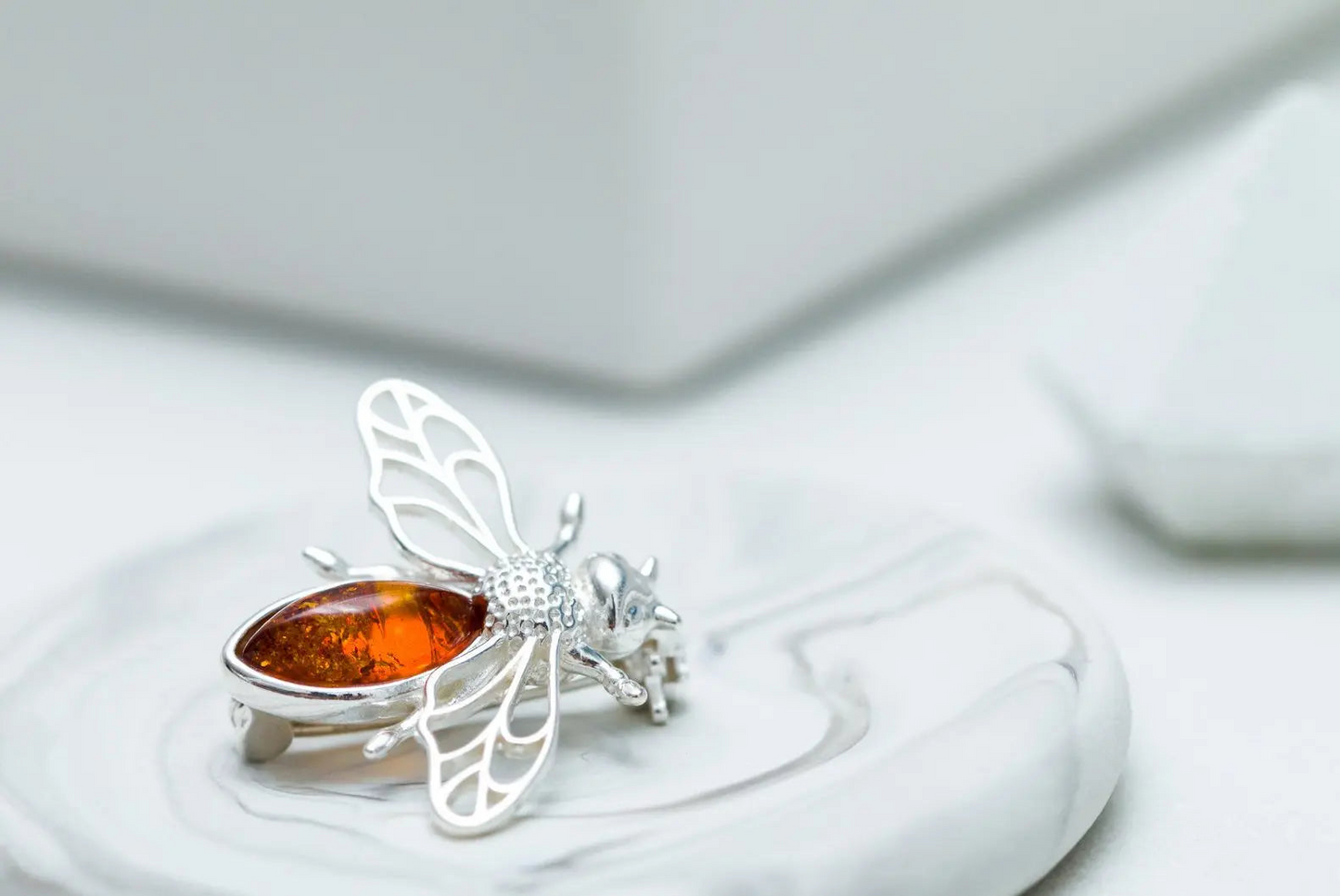 Shop the Exquisite Amber Bee Brooch - Perfect for a Thoughtful and Personalized Gift - BEYRUN