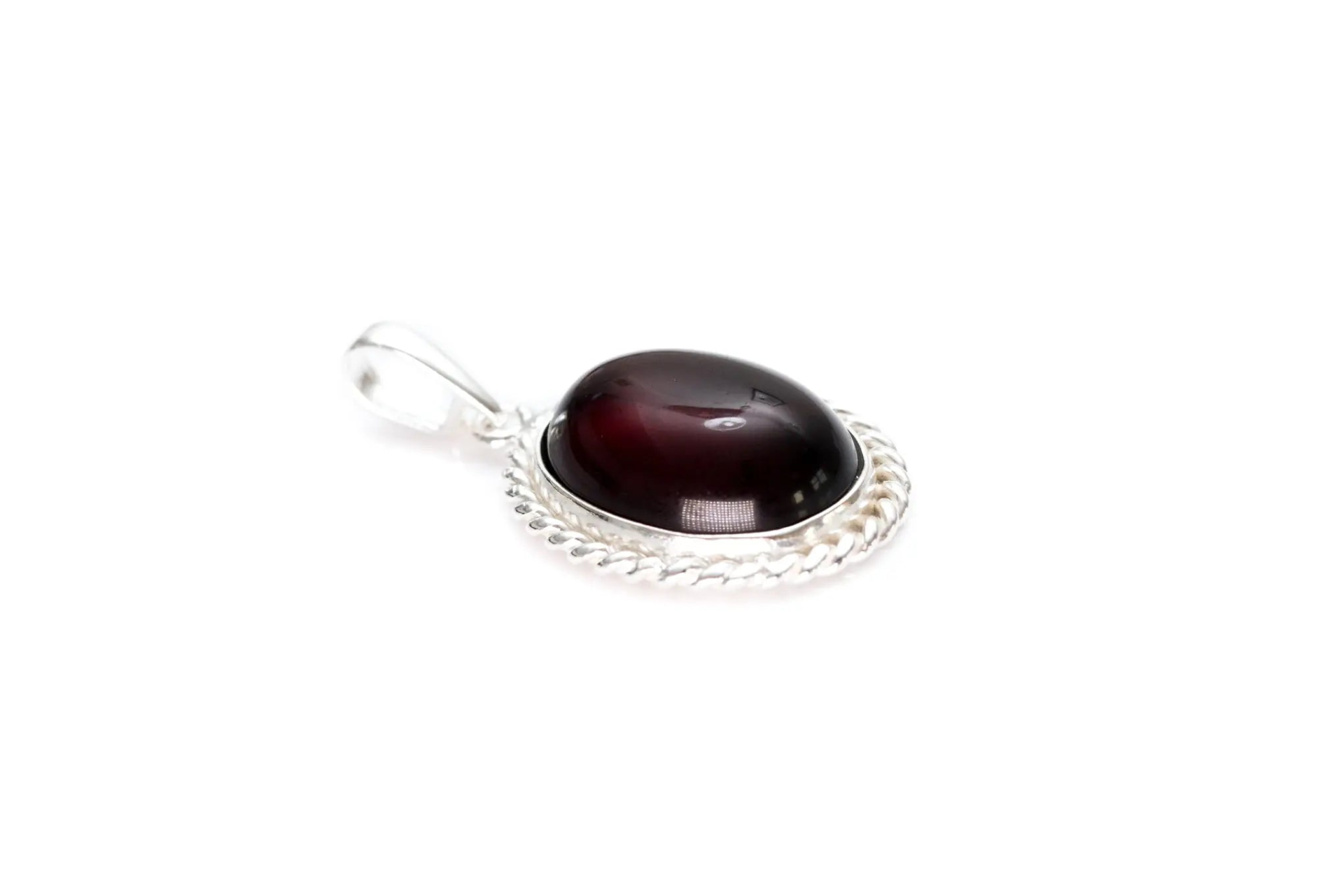 Cherry Red Amber Quintessence Pendant – Elegant Baltic Amber Necklace - BEYRUN