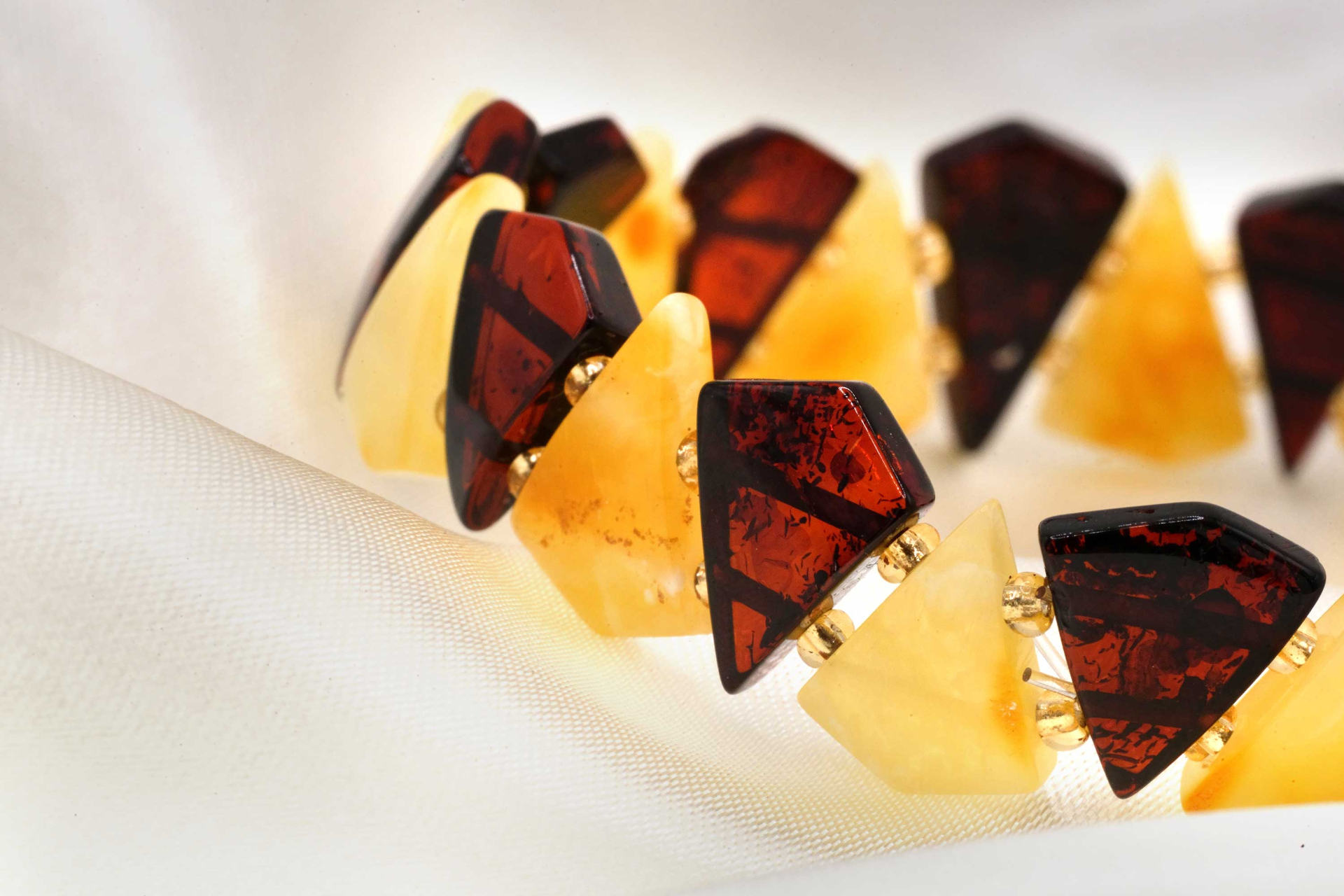 Edgy RAW Cherry and Butterscotch Amber Triangle Bracelet - Unique Amber Jewellery - BEYRUN