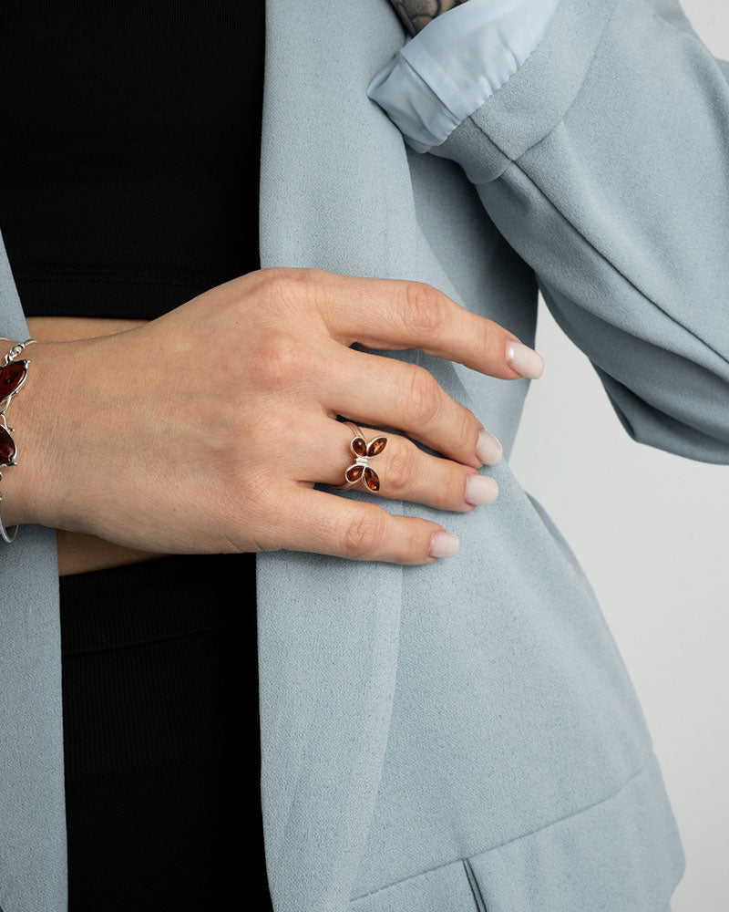 Luxurious Subtle Butterfly Adjustable Ring - Sterling Silver & Amber