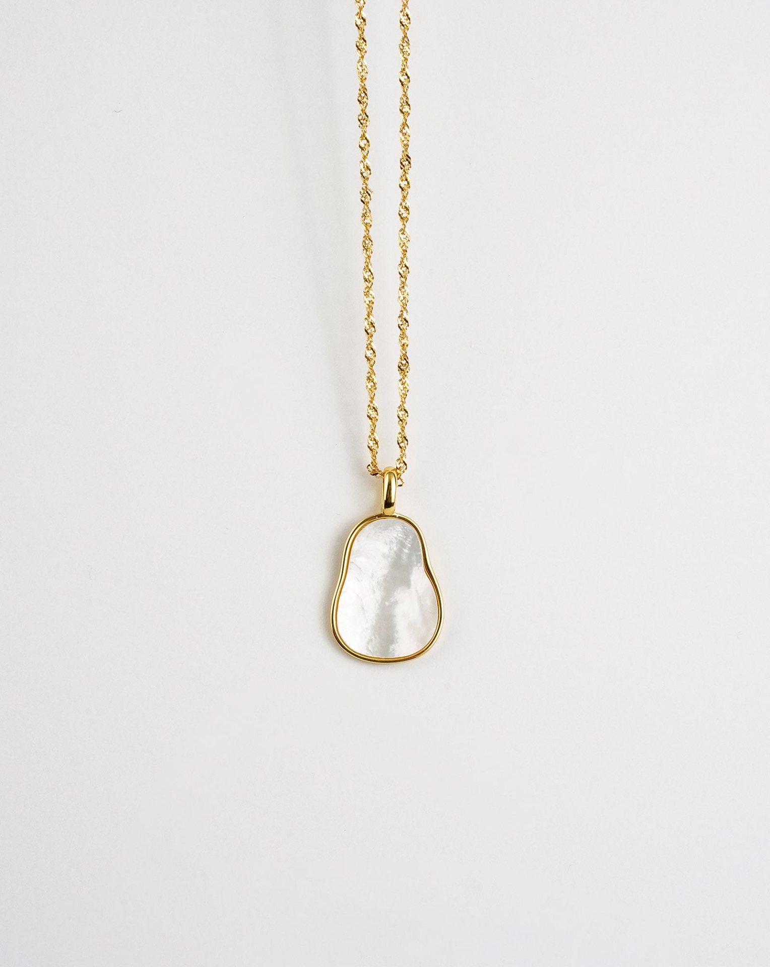 Wave Mother of Pearl Necklace - Elegant and Sophisticated | [Brand Name] - BEYRUN