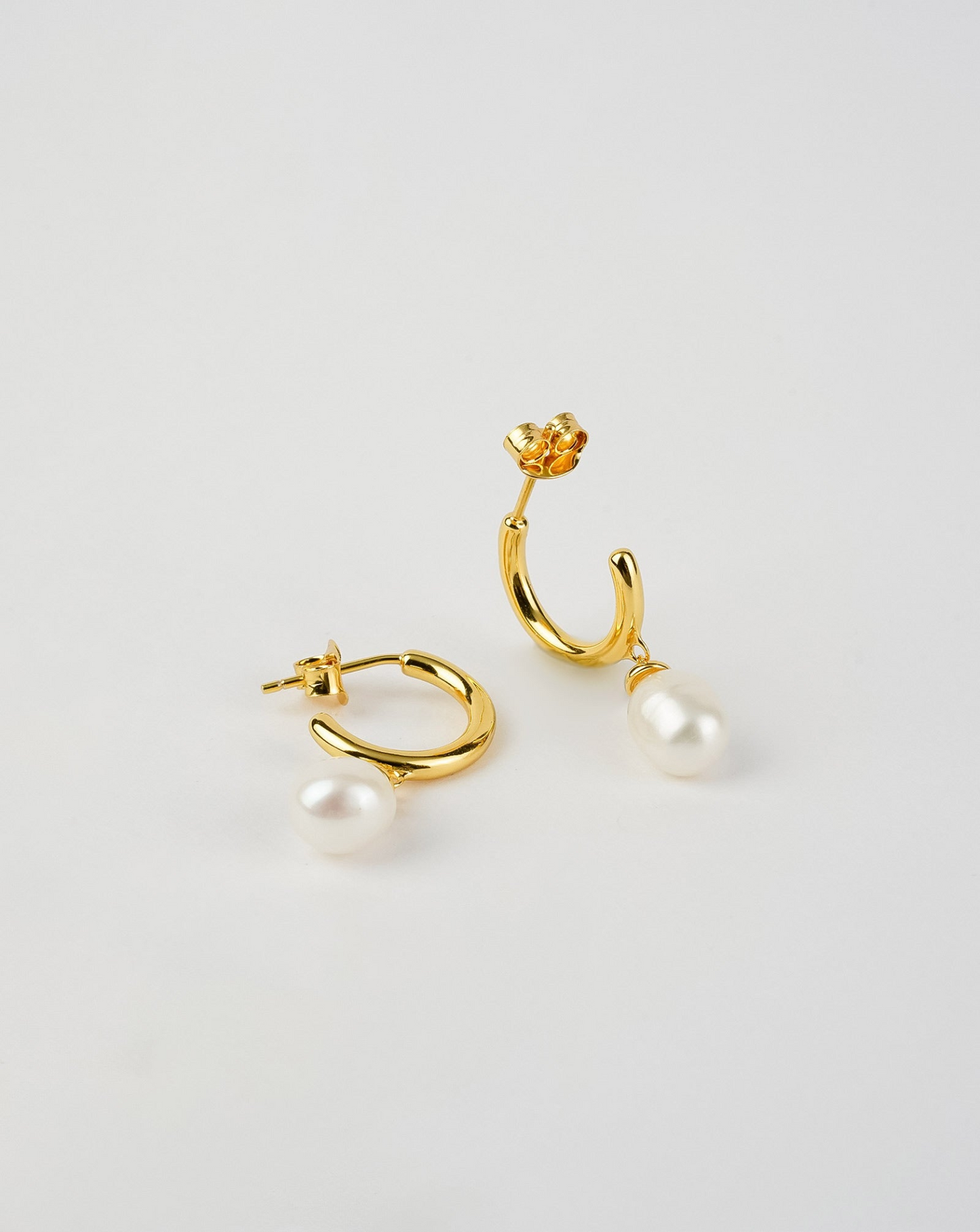 Elegant Open Back Pearl Earrings – Modern Luxury Jewelry