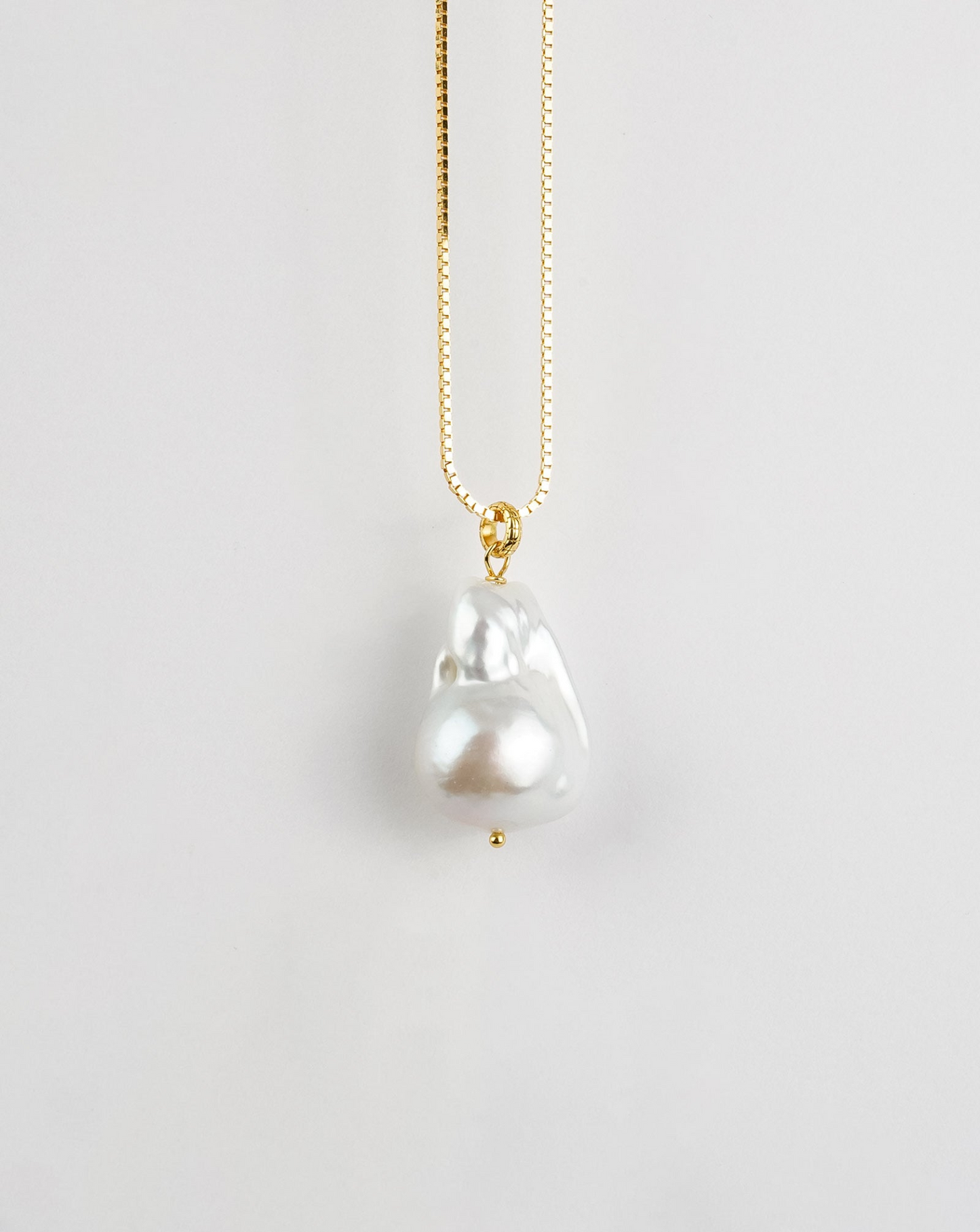 Luxurious Freshwater Baroque Pearl Necklace | Statement Piece - BEYRUN