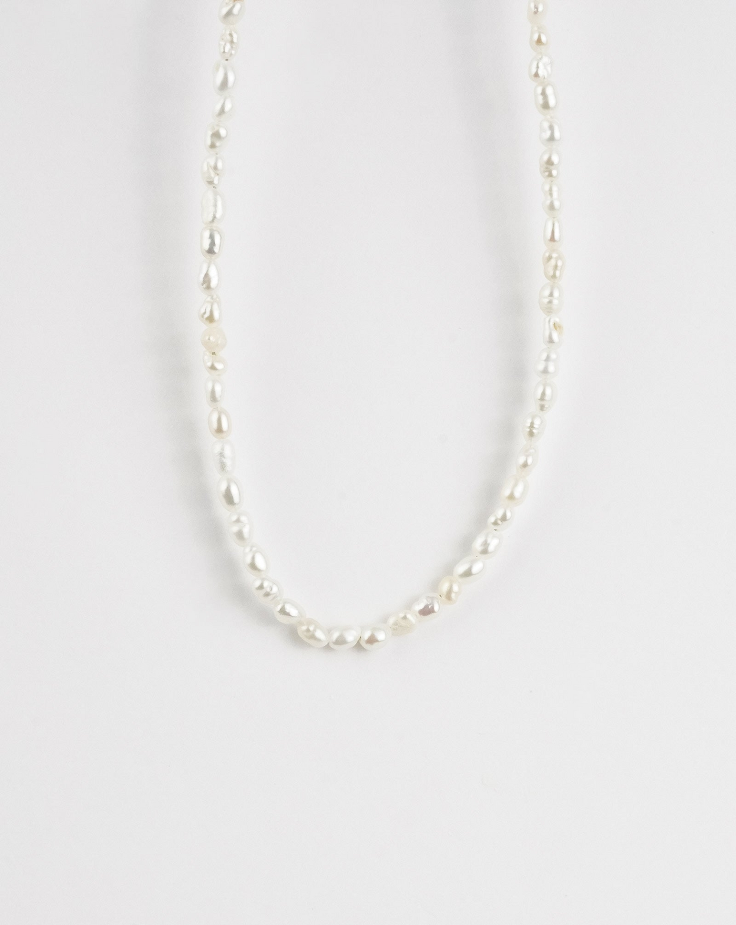 Classic Pearl Necklace - Timeless Elegance for Every Occasion - BEYRUN