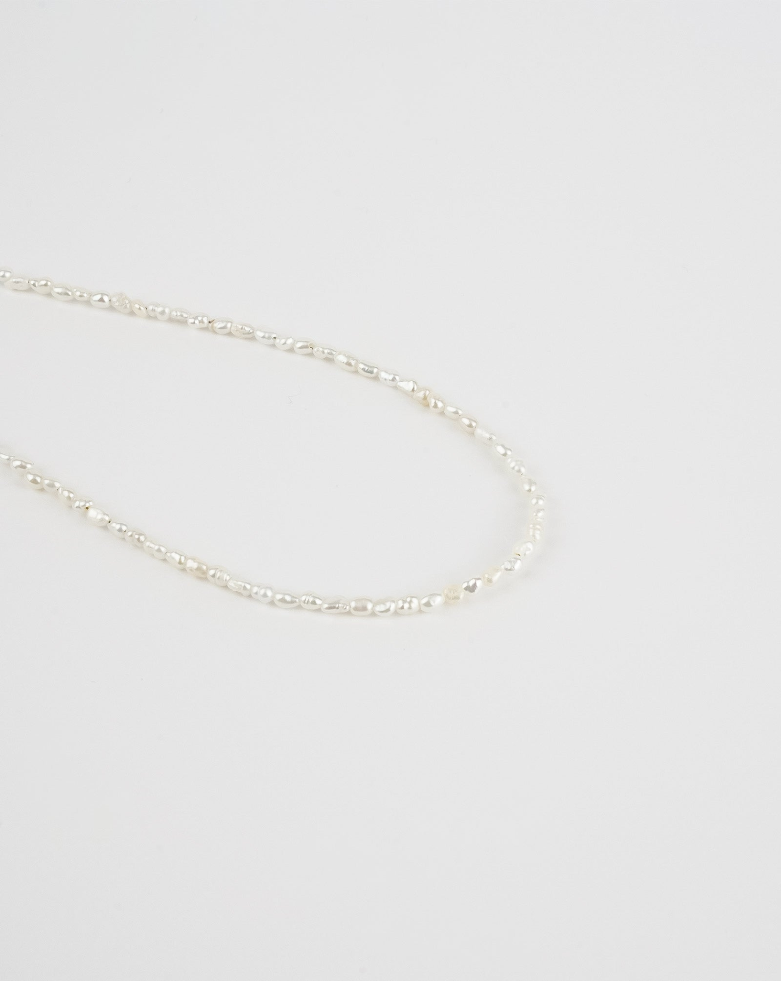 Classic Pearl Necklace - Timeless Elegance for Every Occasion - BEYRUN