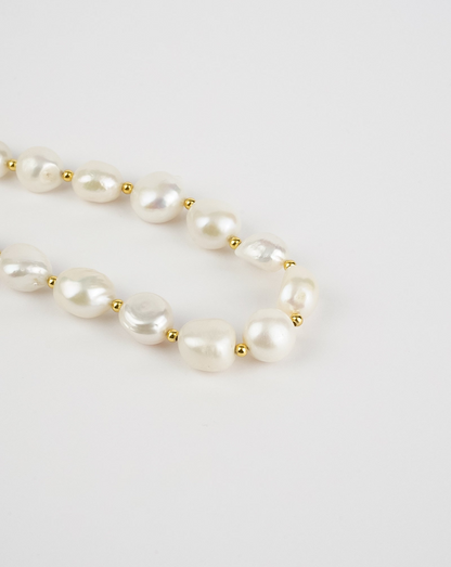 Chunky Pearl Necklace - Statement Piece for Elegance and Sophistication - BEYRUN