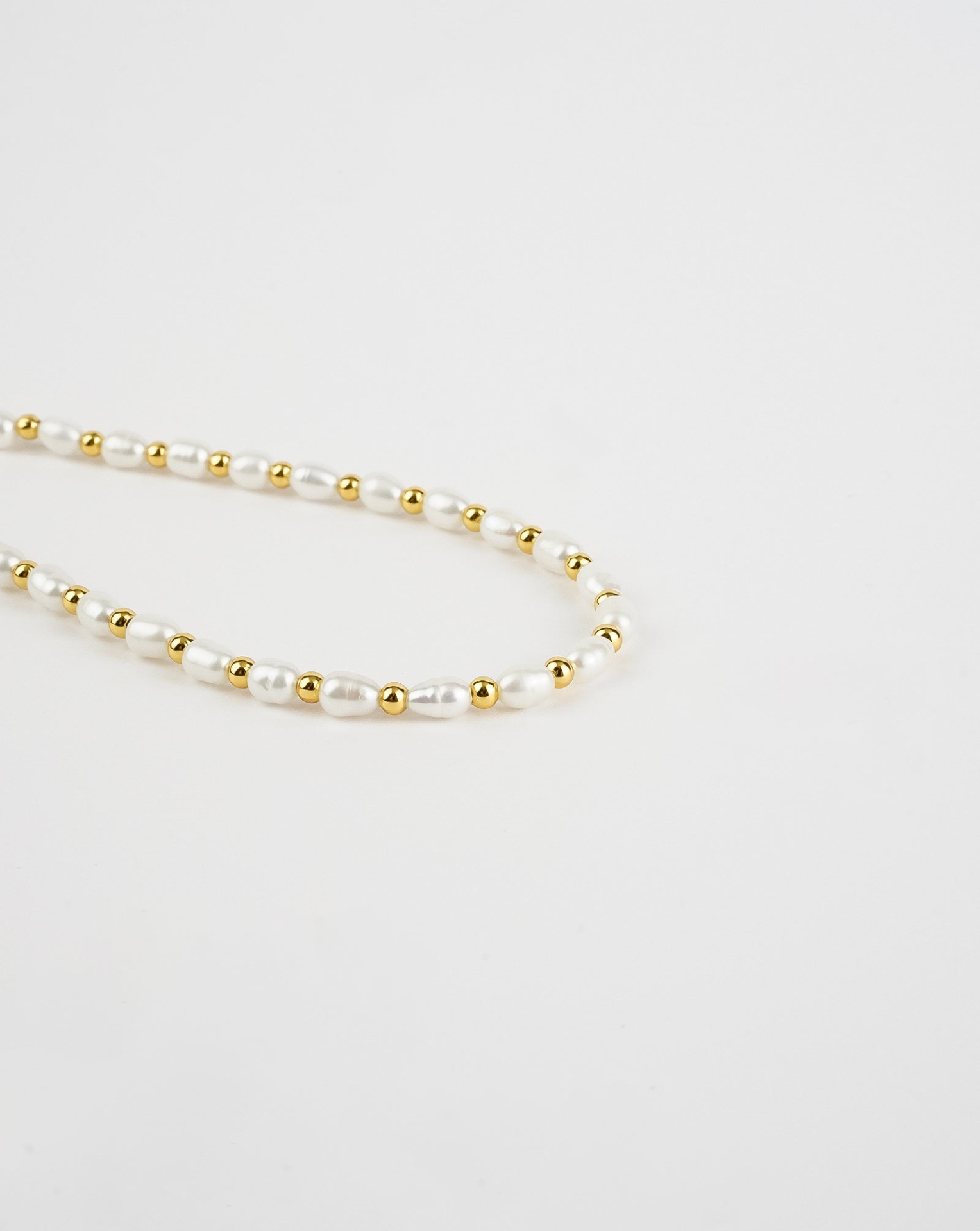 Elegant Pearl Link Necklace | Luxurious and Sophisticated Jewelry - BEYRUN