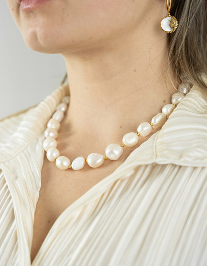 Chunky Pearl Necklace - Statement Piece for Elegance and Sophistication - BEYRUN