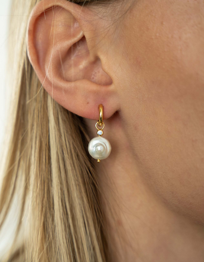 Classic Huggie Pearl Earrings – Sophisticated Freshwater Baroque Pearls