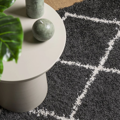 vidaXL Shaggy Rug PAMPLONA High Pile Modern Black and Cream - 300x400 cm | Cozy & Stylish Home Decor - BEYRUN