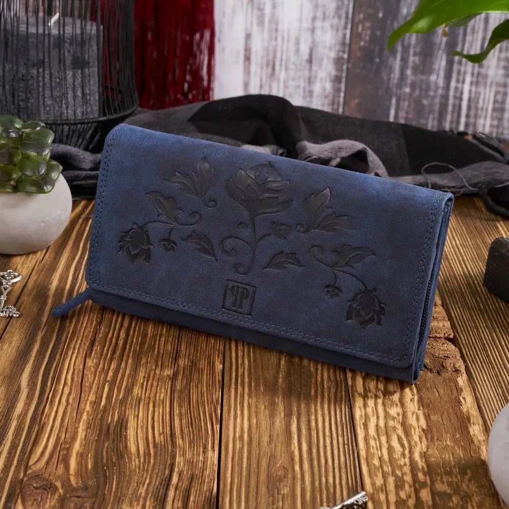 Women's Vintage Leather Wallet - Classic Floral Motif - BEYRUN