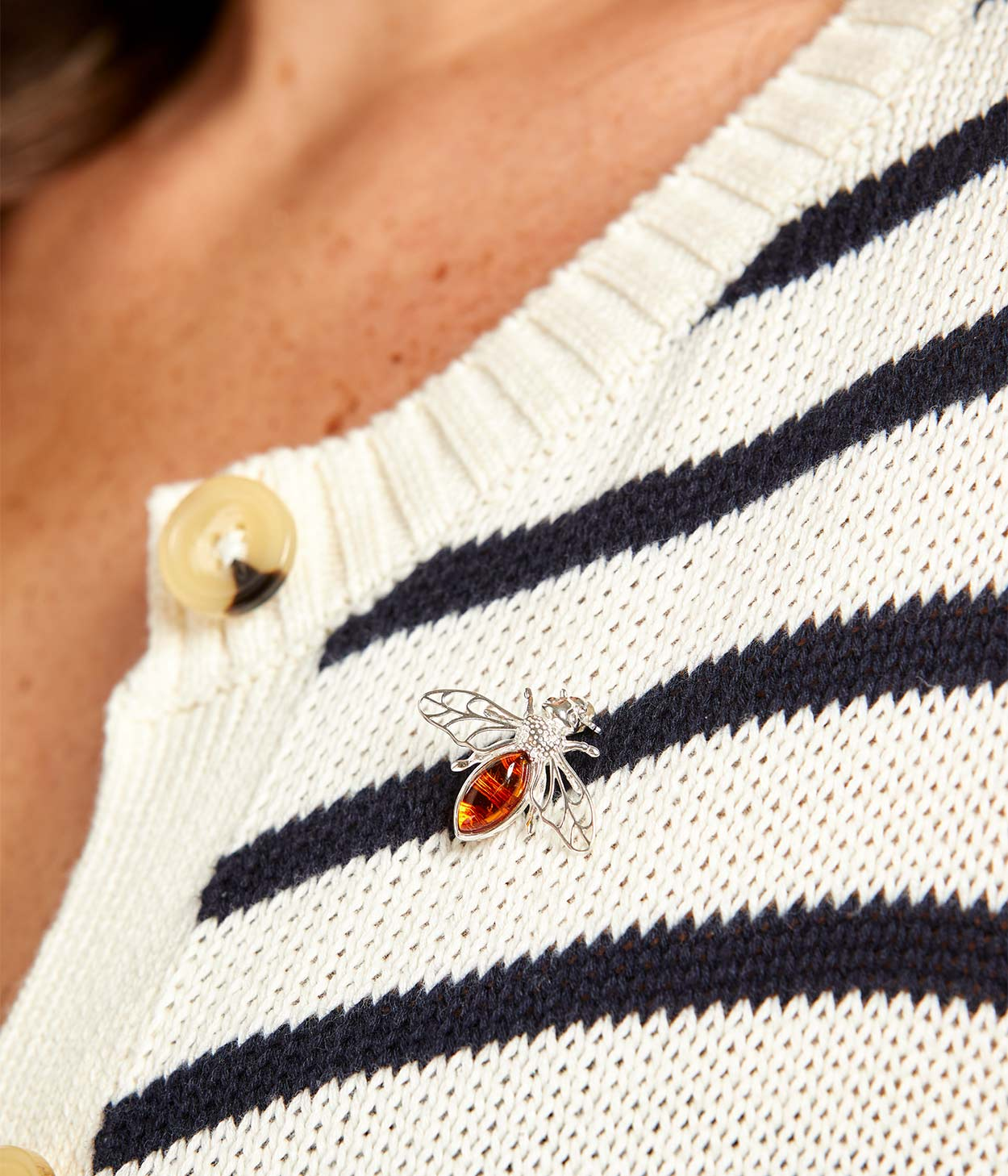 Shop the Exquisite Amber Bee Brooch - Perfect for a Thoughtful and Personalized Gift - BEYRUN